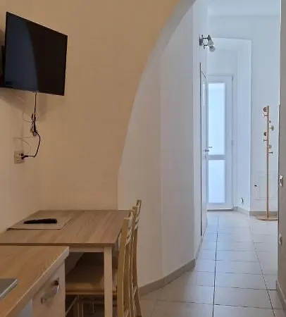 Apartamento Indipendente Carlo Cagliari